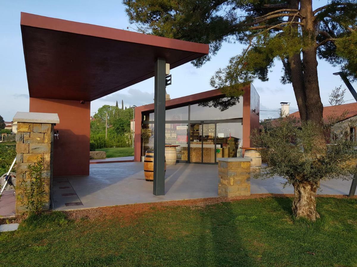 La Bella Vita Marezige Luaran gambar